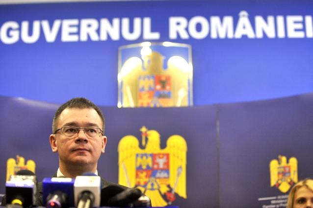 Ungureanu a cerut pe 4 aprilie acordul Chevron pentru desecretizarea acordurilor petroliere. Chevron nu a răspuns încă