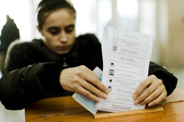 Comisia de cod electoral a adoptat prin consens propunerea de vot uninominal mixt