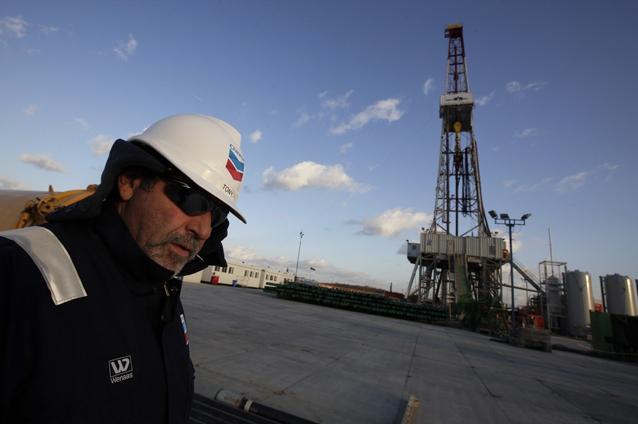 Guvernul cere acordul Chevron pentru desecretizarea contractului referitor la exploatarea gazelor de şist