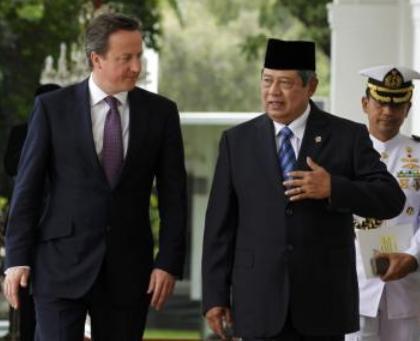 Premierul britanic, David Cameron, se află în Indonezia: Suntem pregătiţi să acordăm ajutor în caz de tsunami