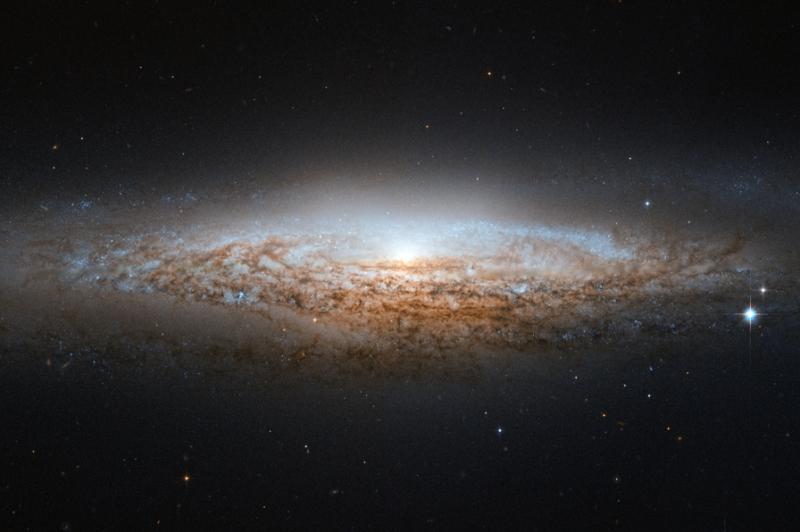 "Galaxia OZN", imortalizată din nou de telescopul Hubble (FOTO şi VIDEO)