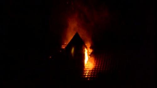 Incendiu în noaptea de înviere într-un bloc din Timişoara (VIDEO)