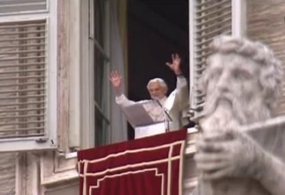 Papa Benedict al Şaisprezecelea împlineşte 85 de ani