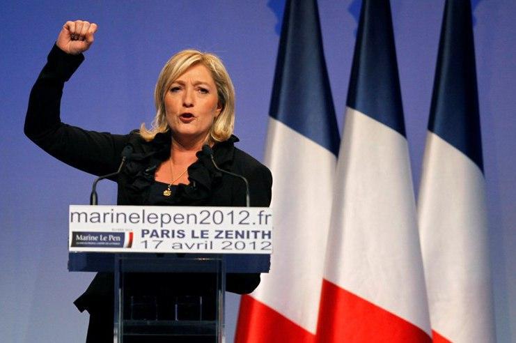 Marine Le Pen, candidată la prezidenţialele din Franţa: Suntem mai bolnavi cu muncitori români şi bulgari