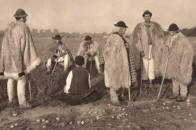 Început de An Pastoral: Ritualuri romane la stânele românilor