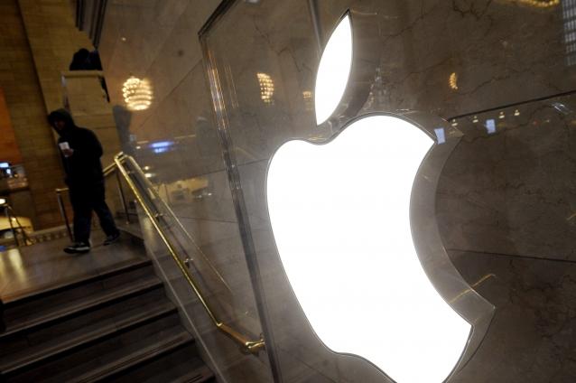 Profitul trimestrial Apple s-a dublat: peste 11 miliarde dolari