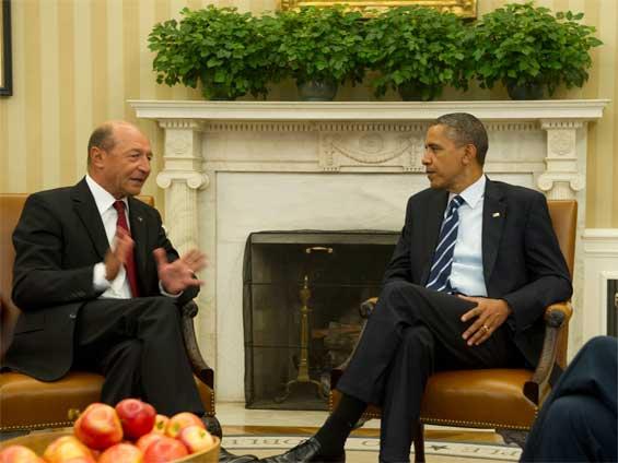Decuplarea Americii de Traian Băsescu