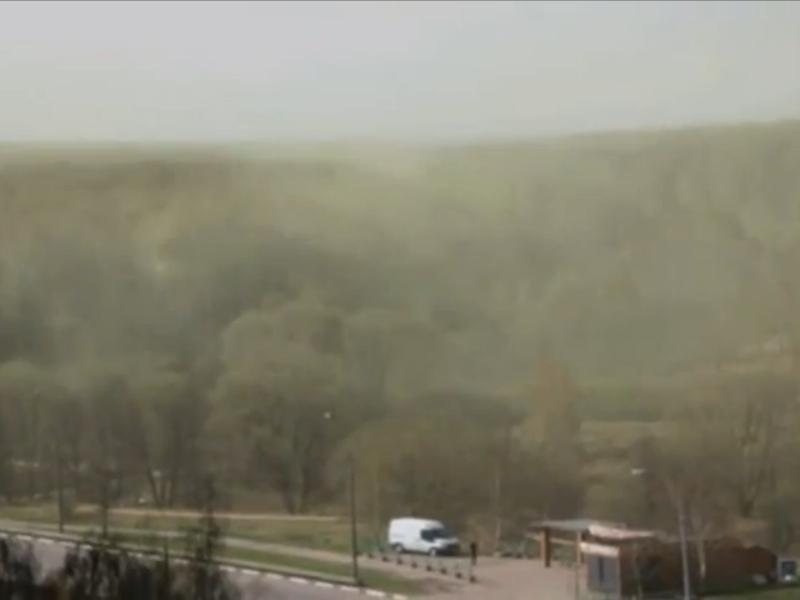 (VIDEO) Moscova, acoperită de un nor verde, de altitudine joasă. Care este explicaţia Ministerului Sănătăţii