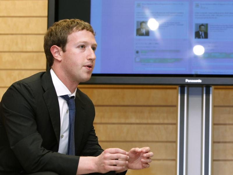 În curând o să poţi da share la organe pe Facebook. Mark Zuckerberg încurajează donarea de organe
