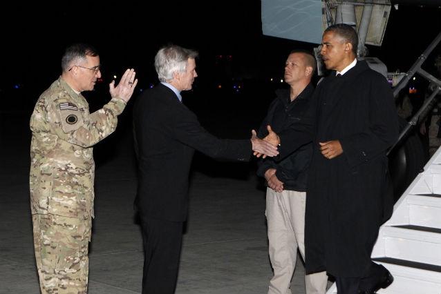 Obama a ajuns la ceas de seară, în secret, în Afganistan