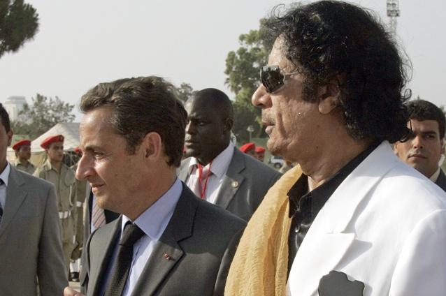 Şi totuşi Gaddafi i-a finanţat campania lui Sarkozy, susţine fostul premier libian. Ar fi vorba despre 50 de milioane de euro