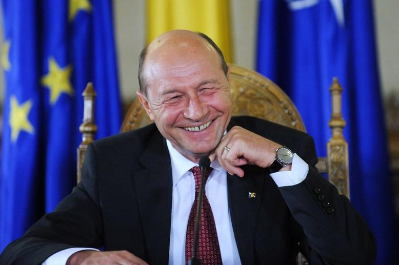 AP: Liderii statelor europene, înlocuiţi din cauza crizei. Excepţie face Traian Băsescu