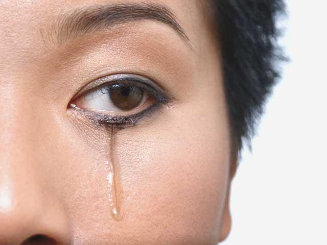 Lacrimile conţin propriul antibiotic natural