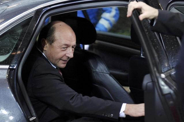 CAB decide dacă Băsescu va fi amendat pentru declaraţiile făcute la adresa monarhiei