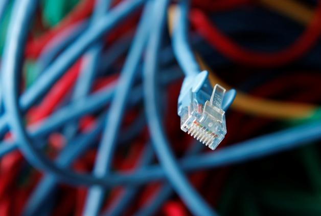 ANCOM: Veniturile din servicii de acces la internet au crescut anul trecut cu 4%, la 2 miliarde lei