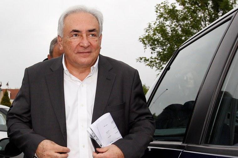 Dominique Strauss-Kahn, vizat de o nouă anchetă: Fostul şef al FMI, suspectat de viol în grup