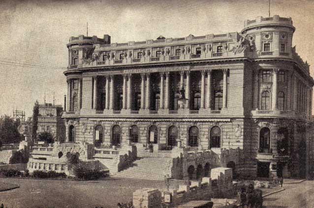 Acum 100 de ani: Capitala îşi schimbă fizionomia