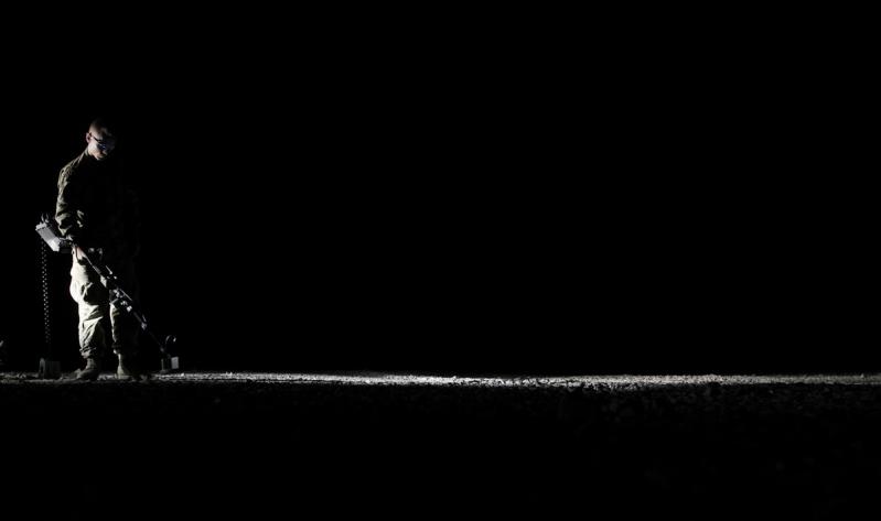 24 mai 2012. Imaginile zilei 12400415