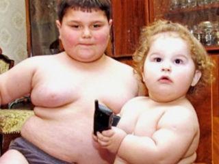 Copiii născuţi prin cezariană sunt de două ori mai predispuşi să devină obezi
