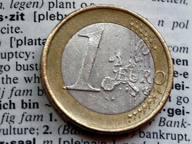 Experţii Deutsche Bank au găsit soluţia pentru salvarea Greciei: O nouă monedă, numită "Geuro"