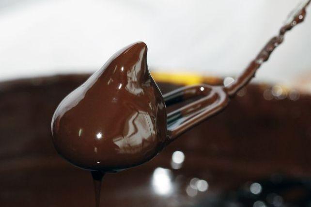 Un vis devenit realitate: Oamenii de ştiinţă au inventat ciocolata care încetineşte îmbătrânirea!