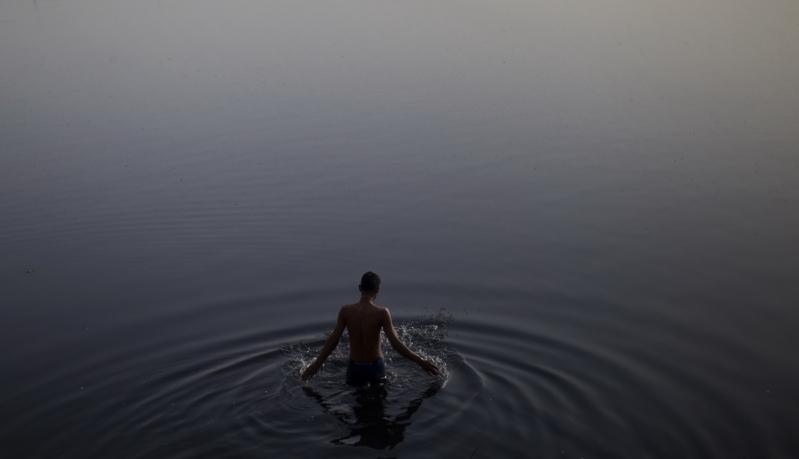 1 iunie 2012. Imaginile zilei 12784787