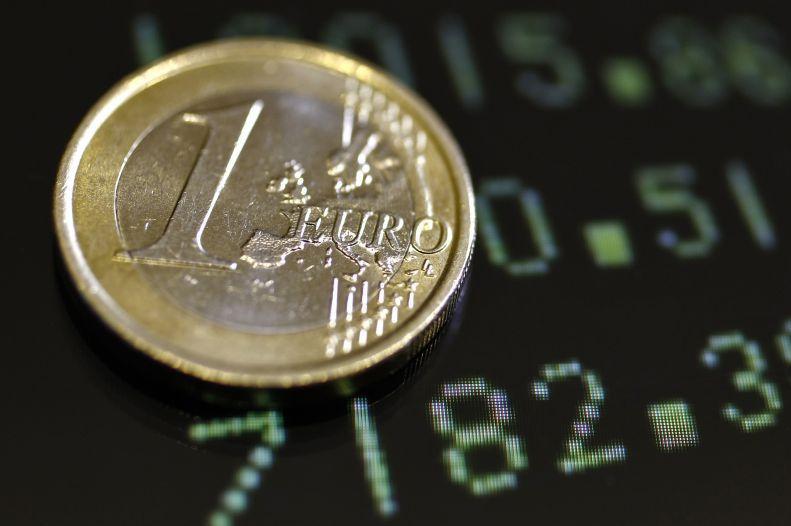 Standard&Poor's susţine că există "cel puţin o şansă din trei" ca Grecia să iasă din zona euro