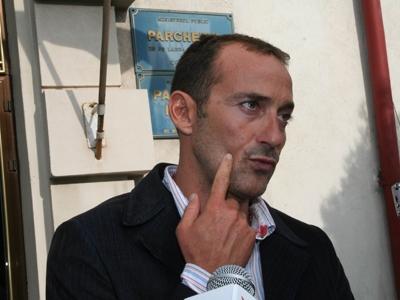 Radu Mazăre, sms către Robert Turcescu: "Să mă pupe-n c… toate slugile băsiste! Şi voi şi Chiru"
