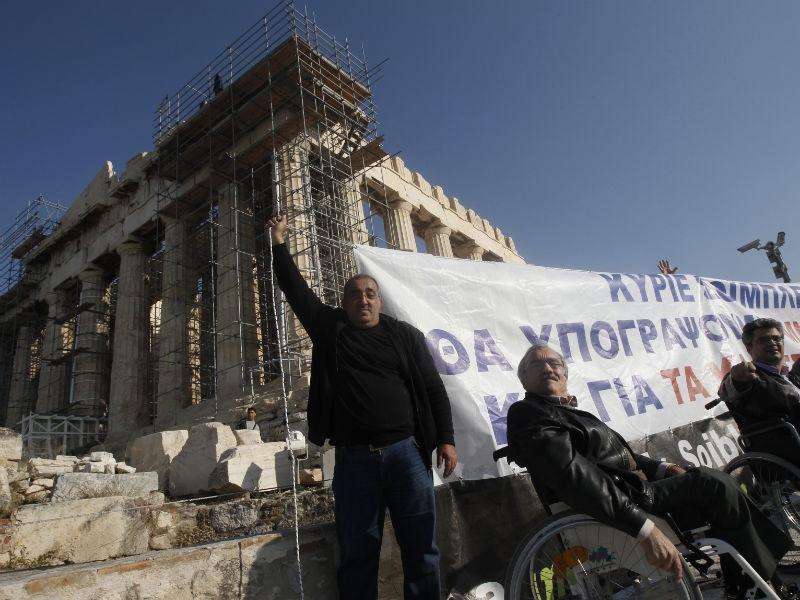 Ce sfaturi le-ar da grecii antici grecilor moderni pentru a ieşi din criză