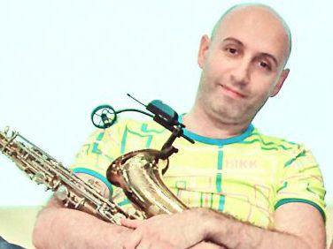 A murit DJ DAX, saxofonistul trupei Divertis. Toni Grecu: "Dumnezeu mai greşeşte câteodată"