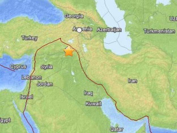 Cutremur de 5,5 grade pe scara Richter în sud-estul Turciei. Un minaret s-a prăbuşit în oraşul Sirnak
