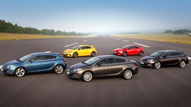 Opel restilizează gama Astra