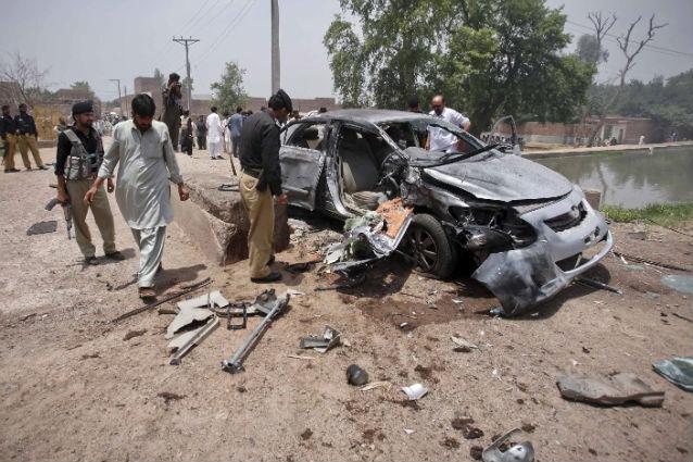 Atentat într-o piaţă din Pakistan: 25 de morţi, între care cel puţin trei copii