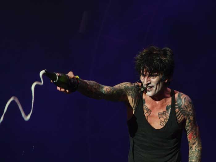 OST Fest 2012: trei zile de rock 'greu' la Romexpo 13576152
