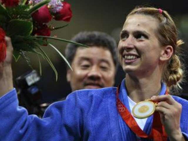Alina Dumitru - prima medalie de aur pentru judo-ul românesc