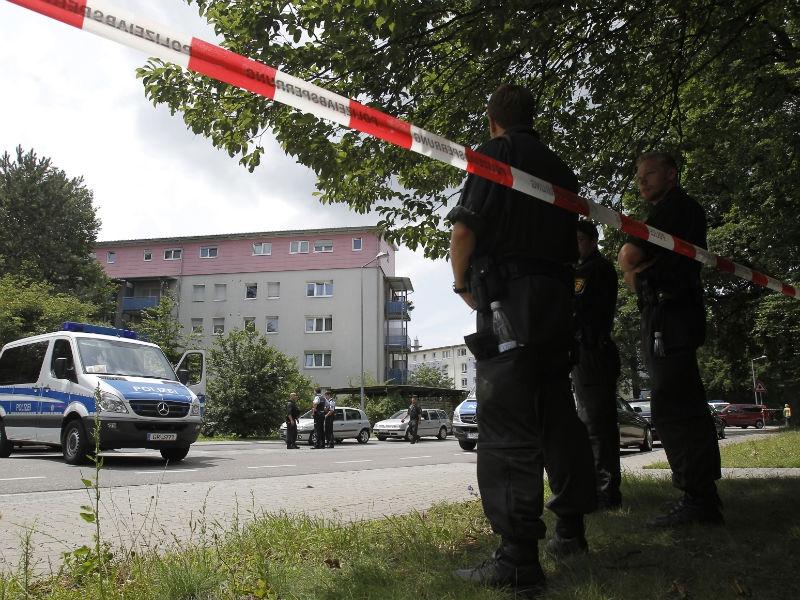 Cinci morţi în cazul unei luări de ostatici din Germania