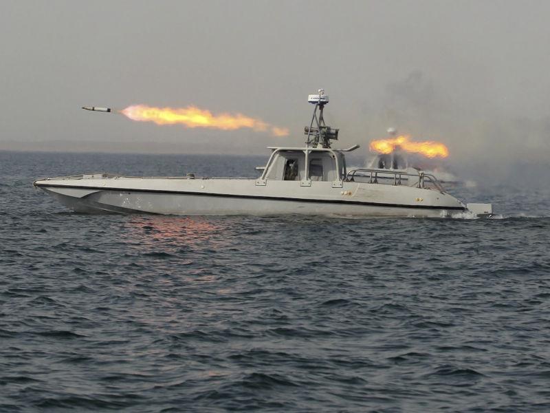 Iranul ameninţă că va ataca obiective militare americane şi Israelul, în cazul unui conflict