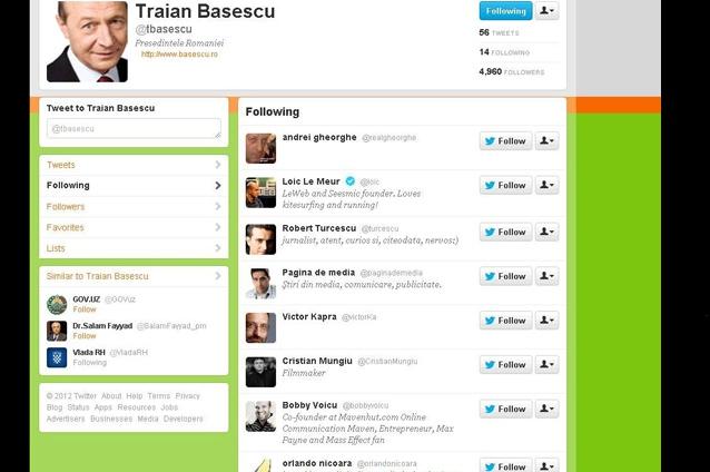 Pe cine urmăreşte Băsescu pe twitter