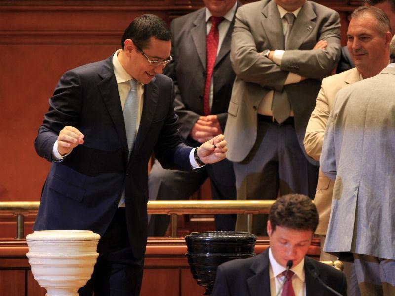 Ponta: Guvernul poate funcţiona acum fără grija unei plângeri penale, a contestaţiei şi a sabotajului