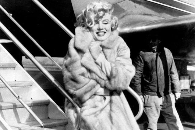 Ultimul cec semnat de Marilyn Monroe, scos la licitaţie la Los Angeles