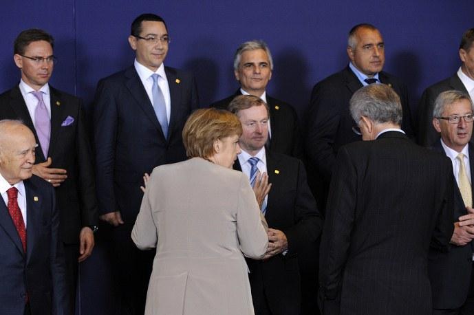 Ponta merge la Bruxelles, Berlin şi Paris pentru a explica situaţia din România