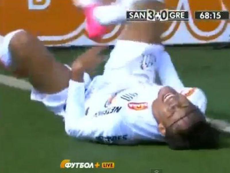 (VIDEO) Neymar nu ştie doar fotbal. Vezi cu ce simulare l-a păcălit pe arbitru