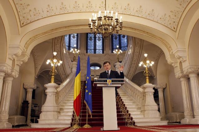 Crin Antonescu: "Dacă Traian Băsescu se întoarce, nu discut, nu negociez, plec"