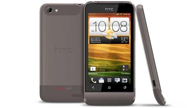 HTC One V, o plăcere la preţ corect