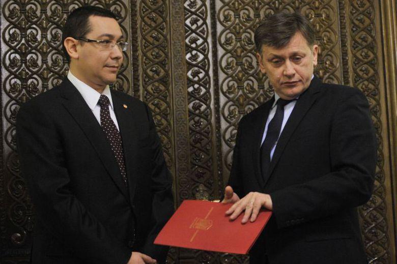 Antonescu şi Ponta se întâlnesc la Cotroceni cu preşedintii celor doua Camere ale Parlamentului
