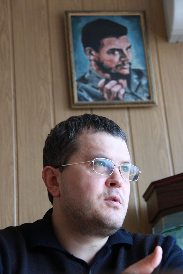 "Prinţul Banatului" îşi duce ţigările în Transnistria. Firme englezeşti de apartament legate de contrabandişti din România aprovizionează tutungeriile din Tiraspol 14756830