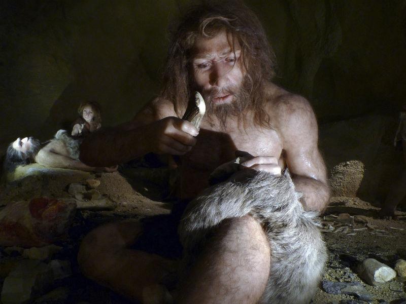 Omul de Neandertal, victima omului modern
