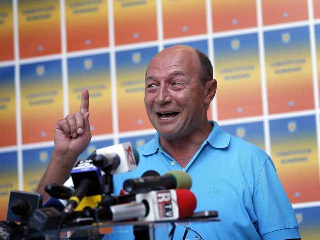 Băsescu la OTV: Dacă mă întorc la Cotroceni, nu îl voi mai investi niciodată premier pe Ponta