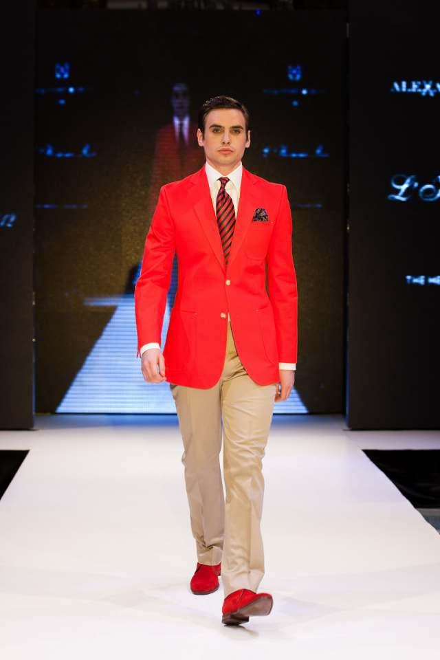 Alexandru Ciucu te învaţă ce costum să alegi în funcţie de înălţime (GALERIE FOTO) 15306256