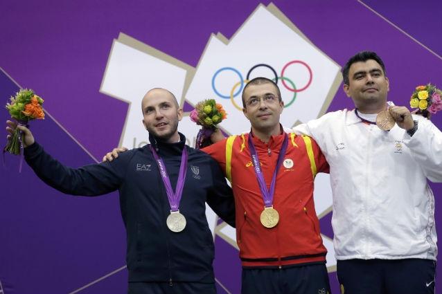 Alin Moldoveanu, primul campion olimpic din România la Londra! - "N-am ştiu că am luat aur decât după ultimul foc"